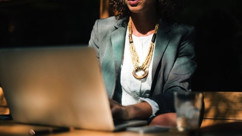 Renforcer l&rsquo;identité d&rsquo;entreprise grâce à des valeurs partagées